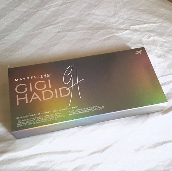 Maybelline Gigi Hadid Jetsetter Palette